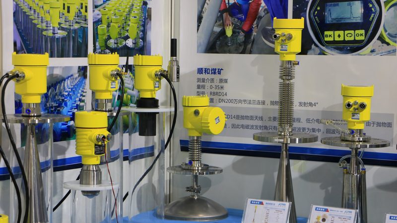 差压变送器：如何精准选择，保障工艺流程稳定**